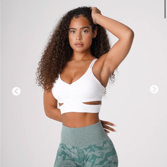 NVGTN White Revolve Bra Size Small - Picture 2 of 6